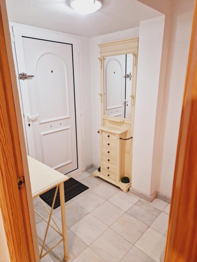 Magnifico Chalet Adosado En Torrevieja, Alicante. Zewnętrze zdjęcie