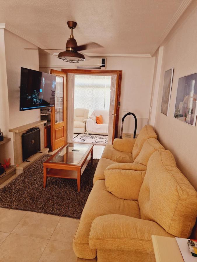 Magnifico Chalet Adosado En Torrevieja, Alicante. Zewnętrze zdjęcie